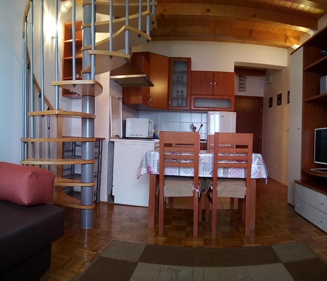 Apartment Malkoc Crikvenica Extérieur photo
